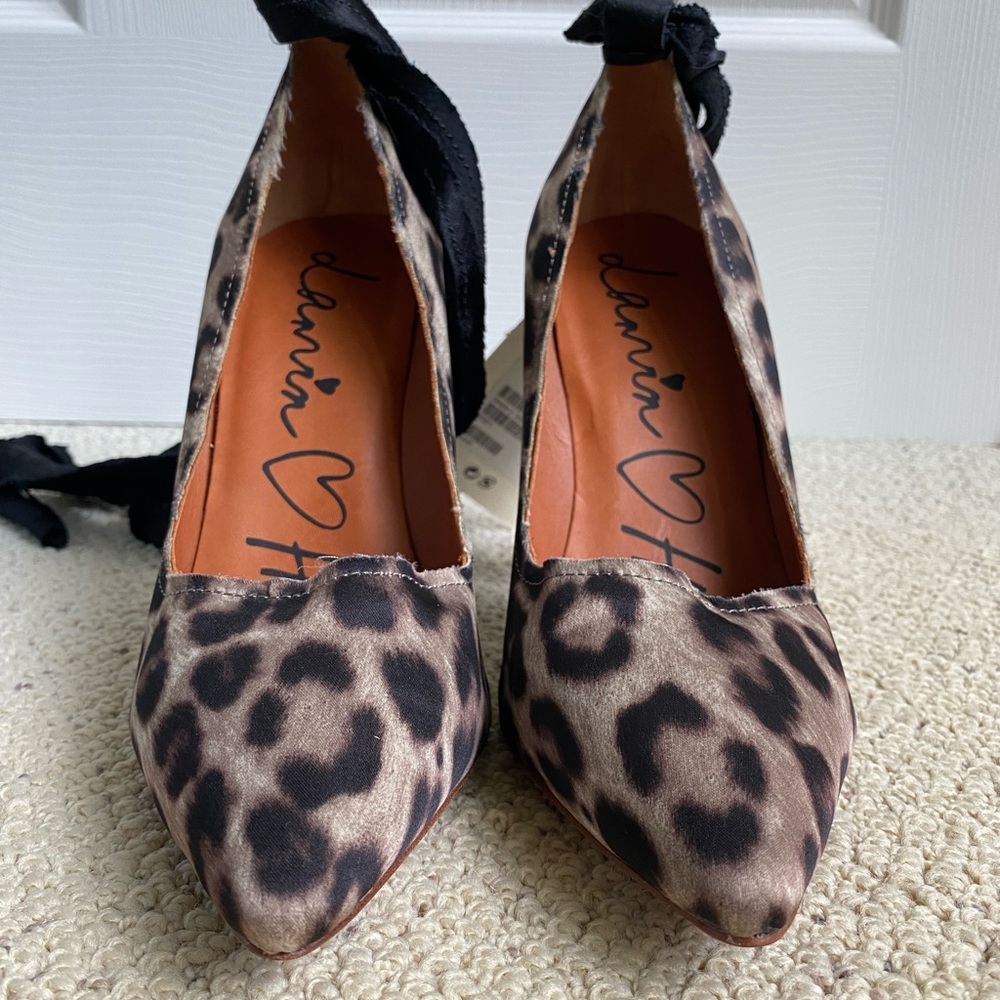 Lanvin H&M Leopard Print Heels - Picture 2 of 5